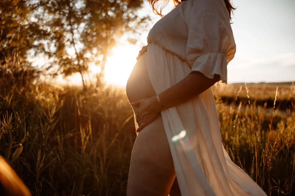 Outdoor Shooting- Babybauch Fotografie in Balingen